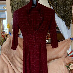 B26  Zara Red & Black Plaid Flannel midi Shirt dress w/ pockets
